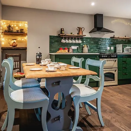 Luxury Cottage With Mountain View'S Cononbridge Buitenkant foto