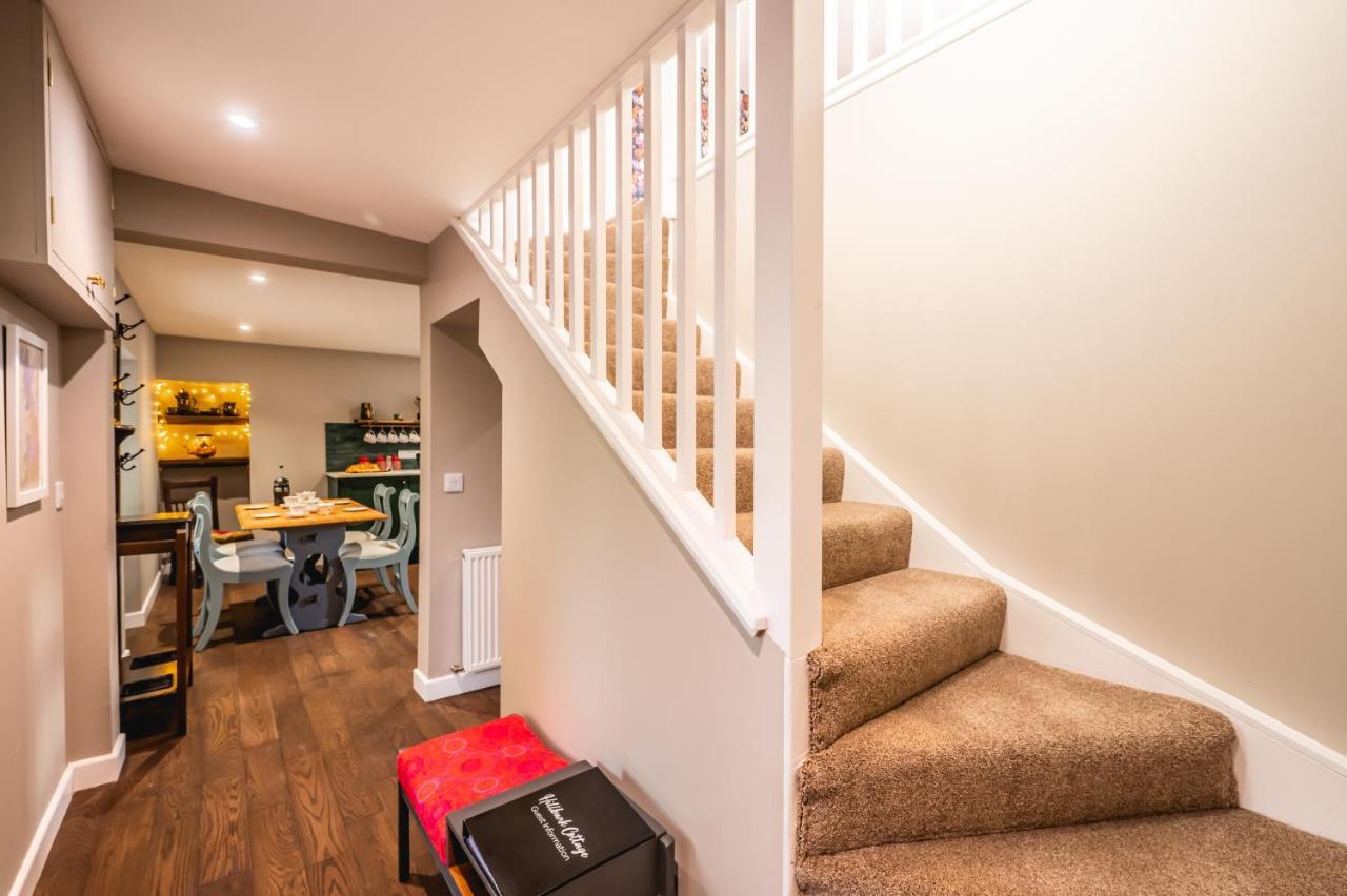 Luxury With Mountain View's Cononbridge