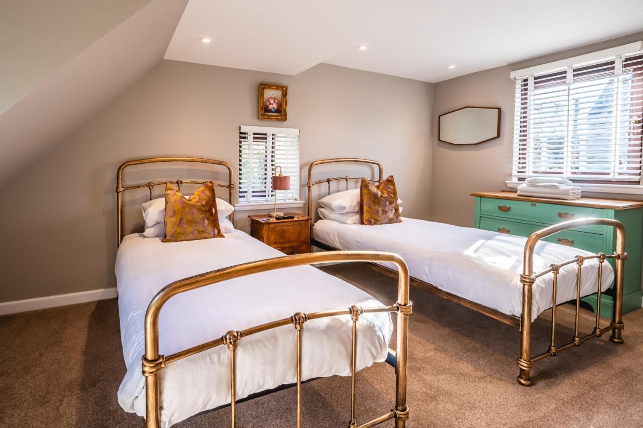 Holiday home Luxury With Mountain View's Cononbridge