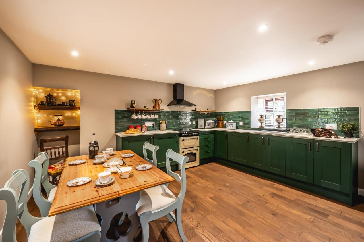 Luxury With Mountain View's Holiday home *