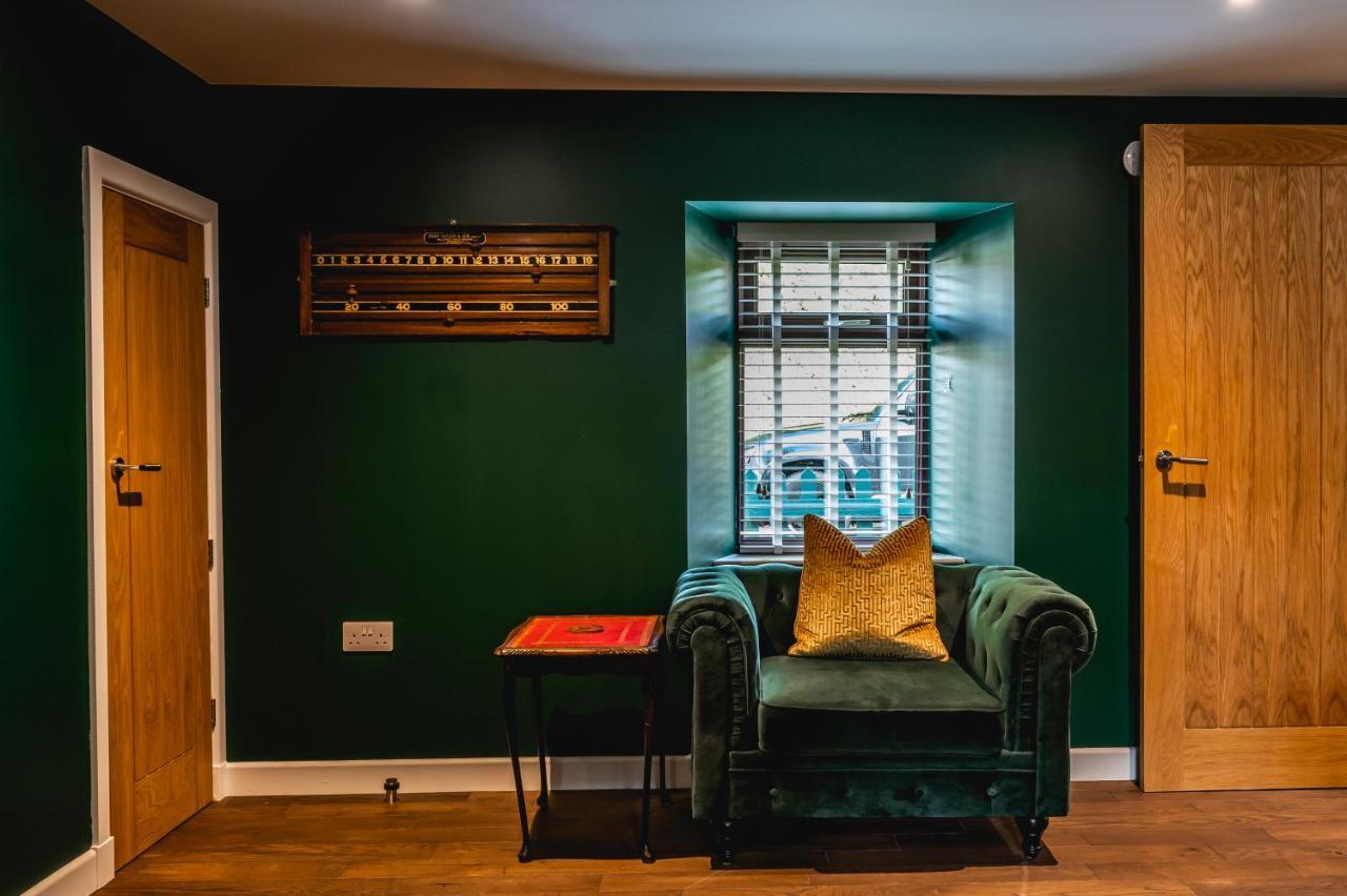 Holiday home Luxury With Mountain View's Cononbridge